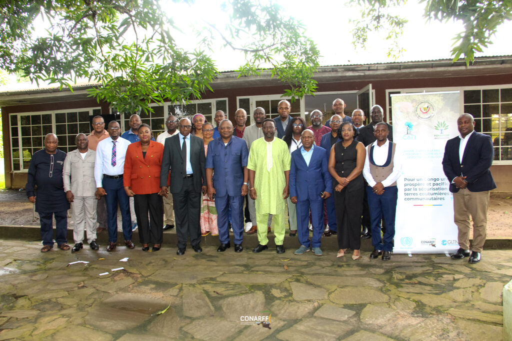 Photo de famille, retraite Mbuela Lodge 27-29/04/2026
